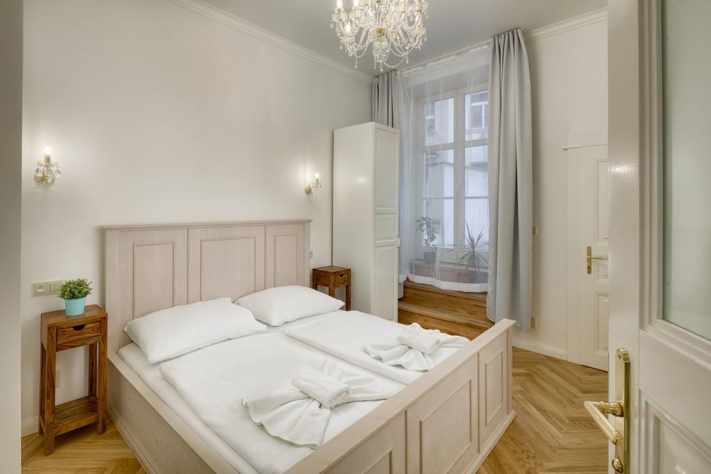 Dusni - Old Town Apartment Prag Eksteriør billede
