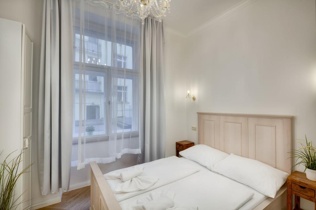 Dusni - Old Town Apartment Prag Eksteriør billede